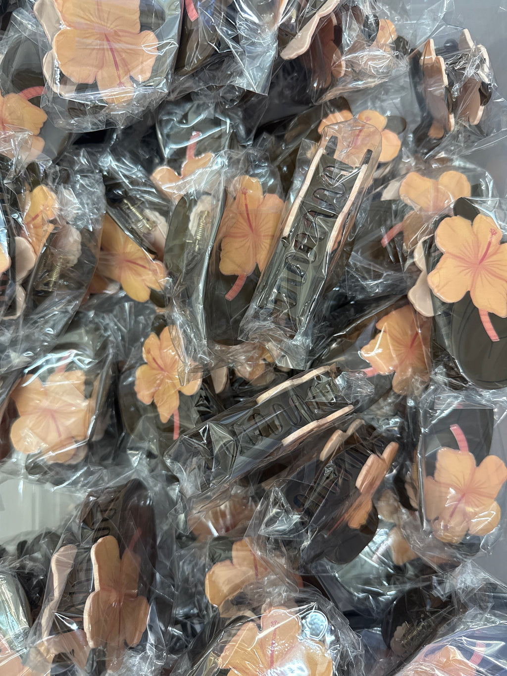 OOPSIE CLIPS (READ DESCRIPTION BEFORE PURCHASING)