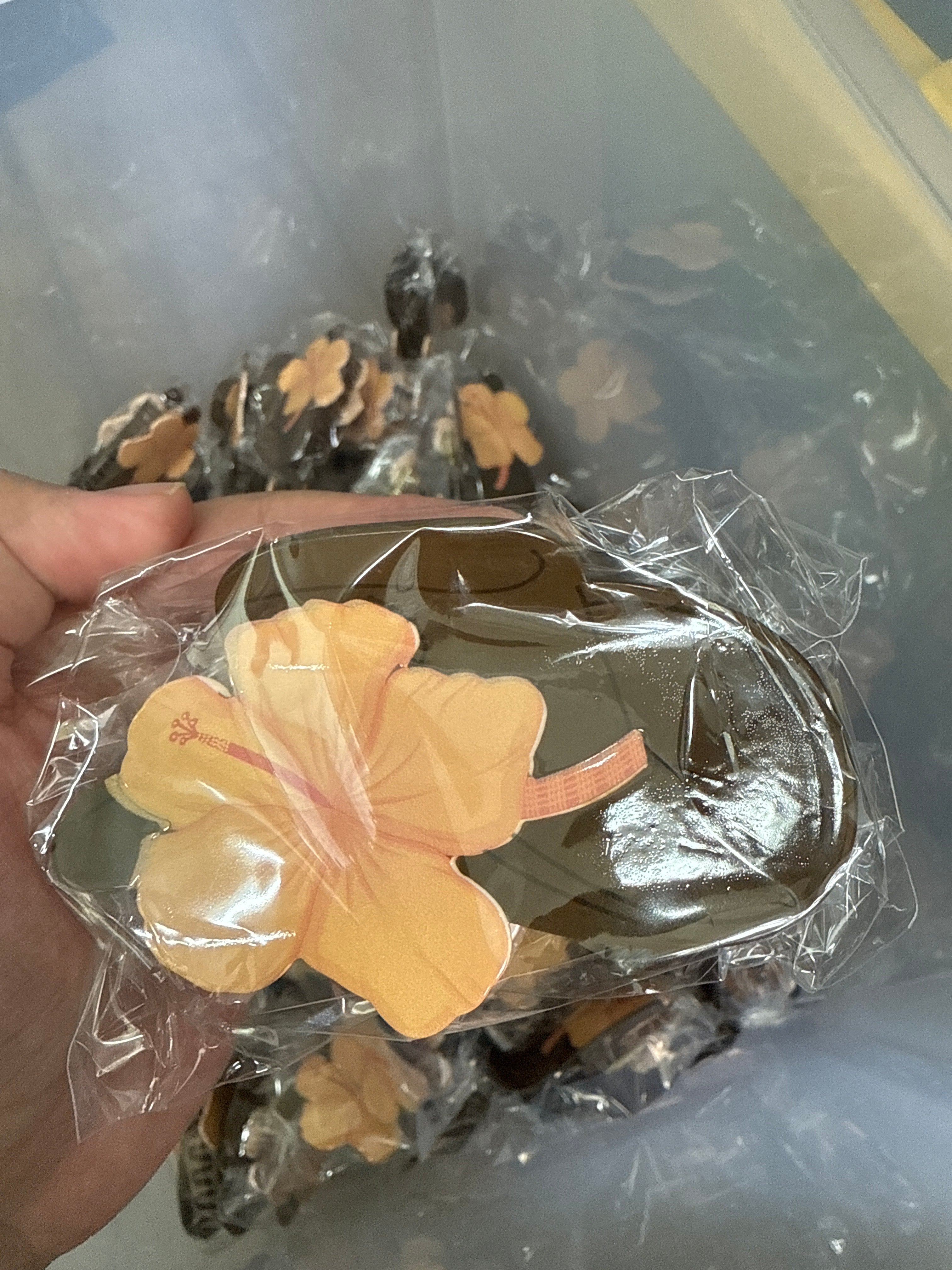 OOPSIE CLIPS (READ DESCRIPTION BEFORE PURCHASING)