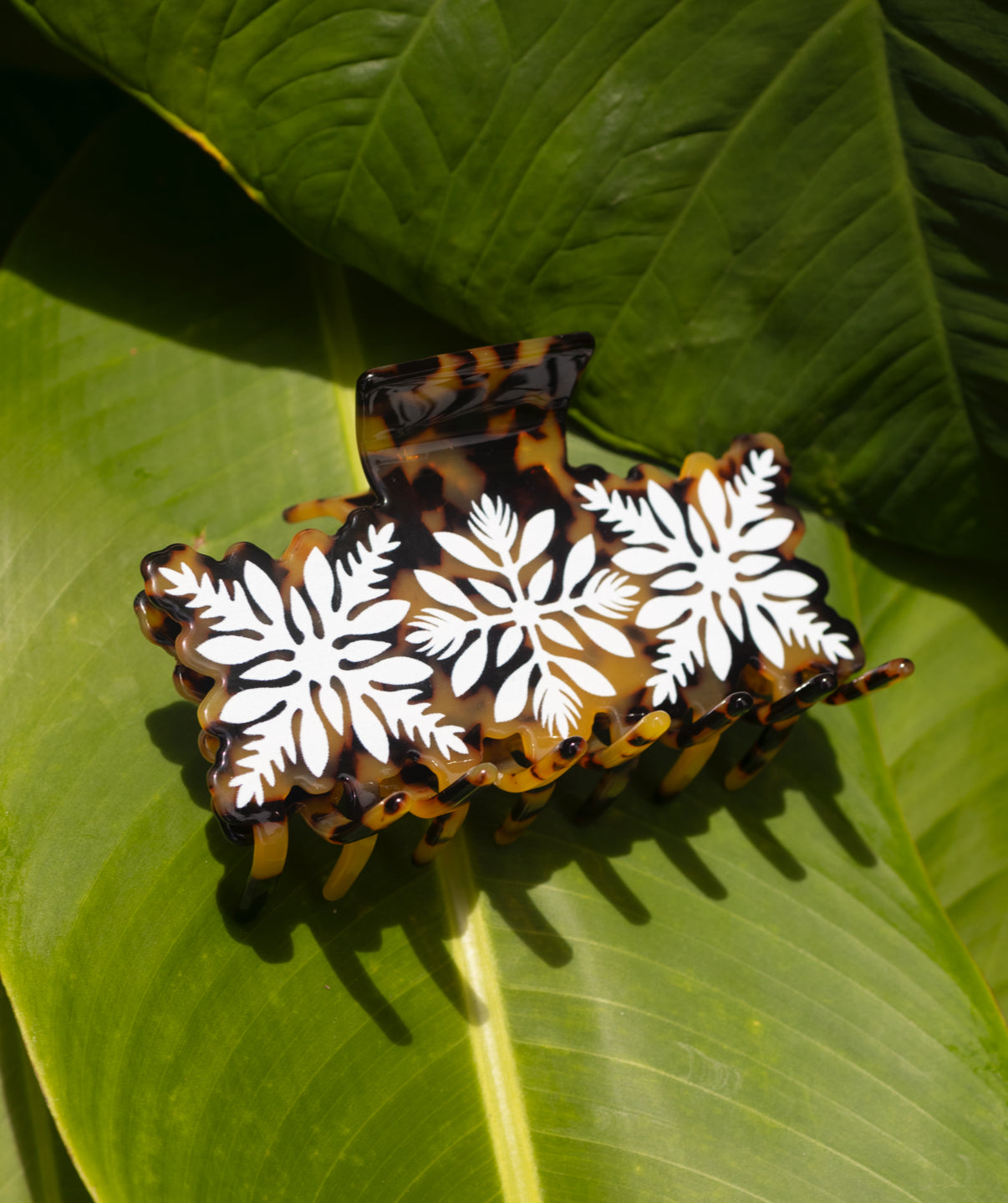 Awapuhi Quilt Claw Clip in Tortoise