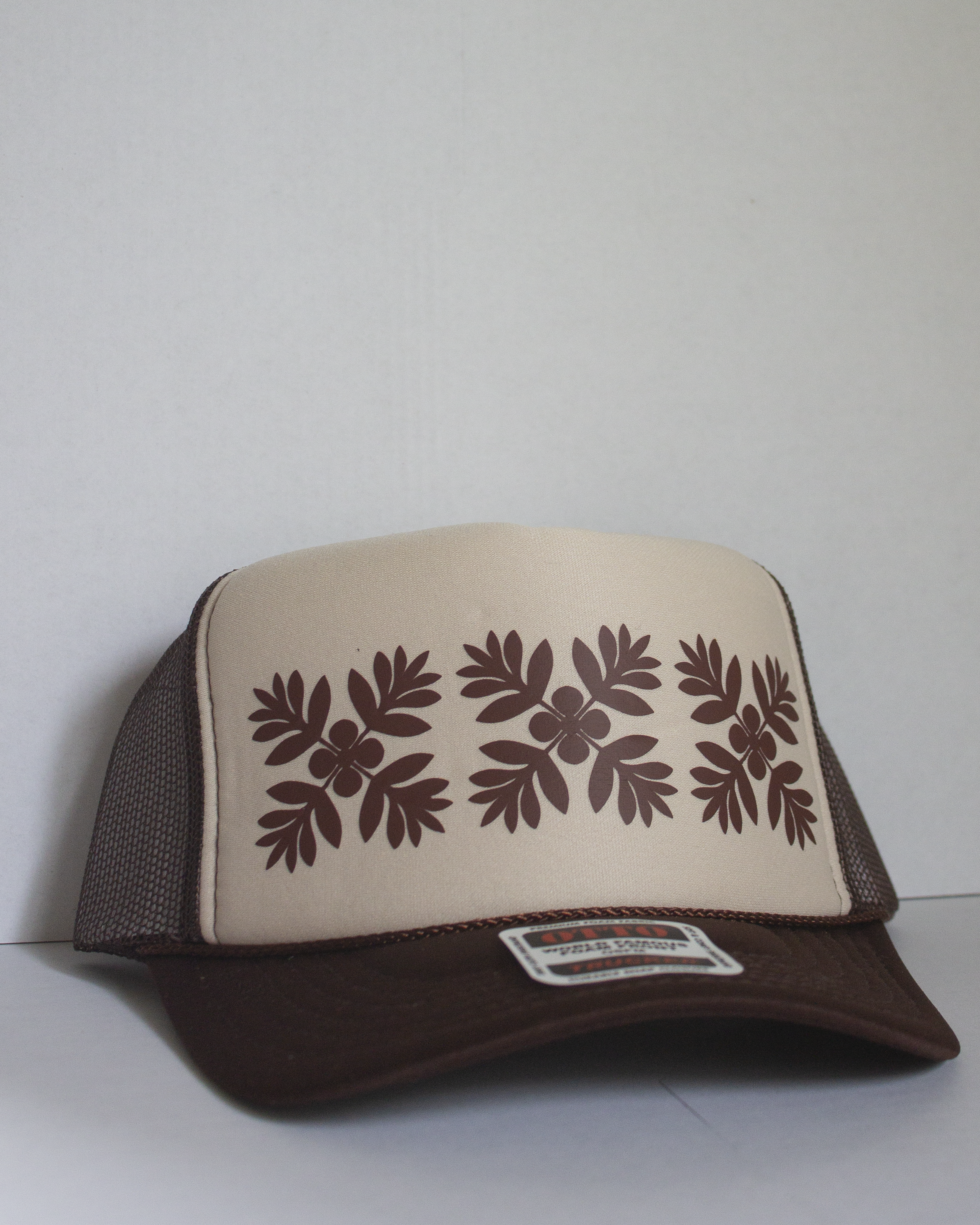 Ulu Quilt Trucker Hat Two Tone+Brown