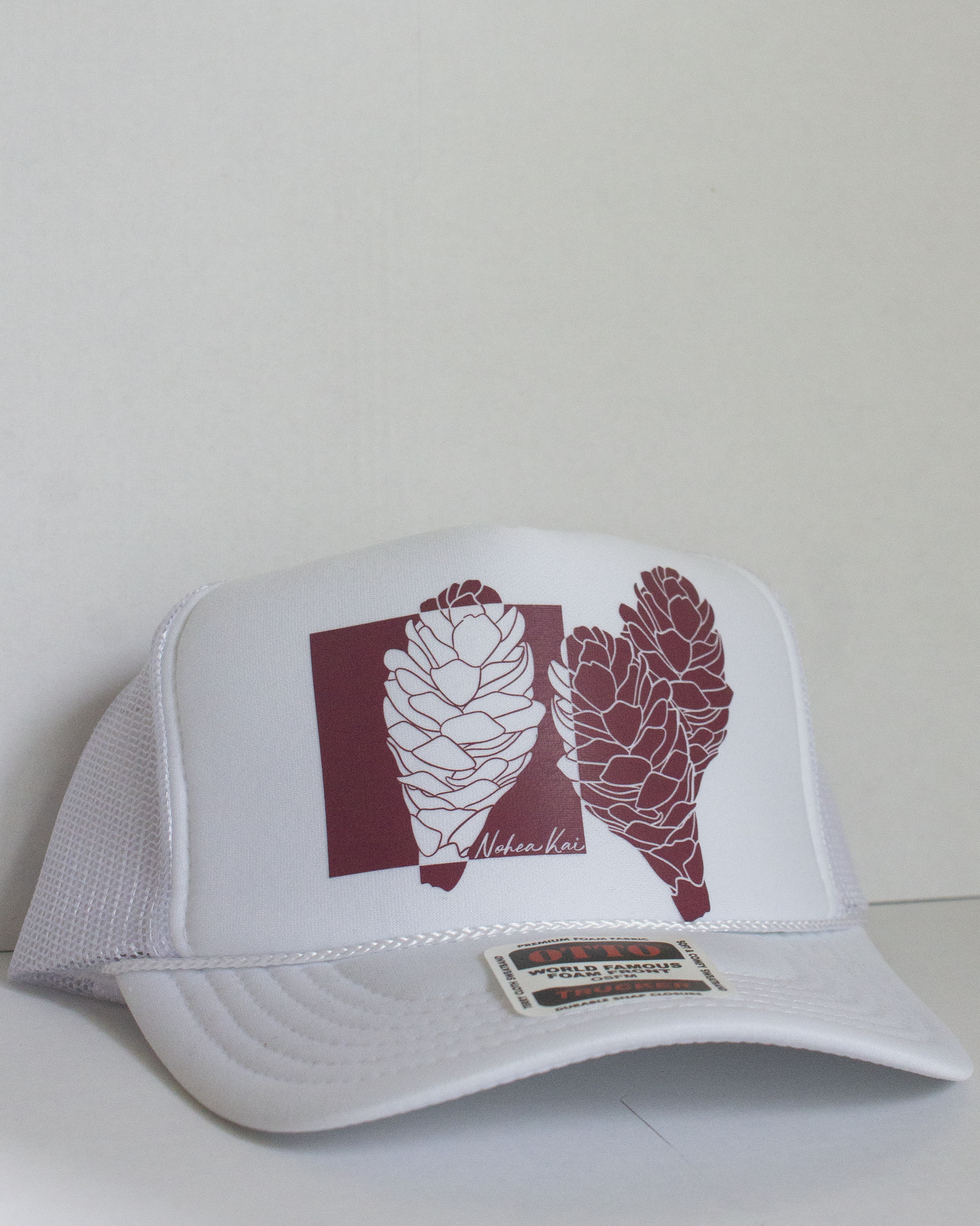 Awaphui Trucker Hat White